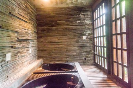 Casa de condomínio à venda com 650m², 5 quartos e 8 vagasÁrea comum