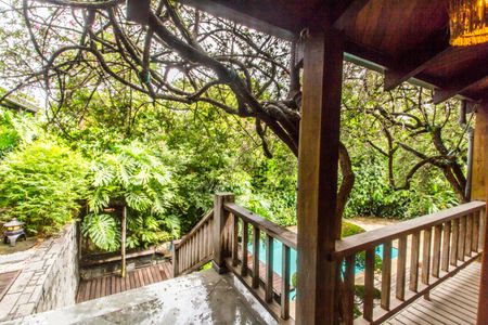 Casa de condomínio à venda com 650m², 5 quartos e 8 vagasVaranda