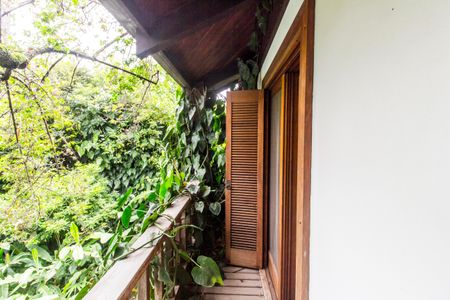 Casa de condomínio à venda com 650m², 5 quartos e 8 vagasVaranda Suíte 1