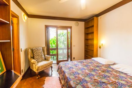 Casa de condomínio à venda com 650m², 5 quartos e 8 vagasSuíte 2