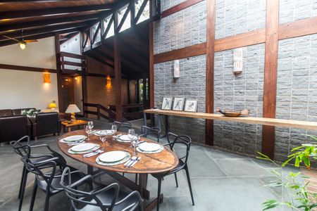 Casa de condomínio à venda com 650m², 5 quartos e 8 vagasSala