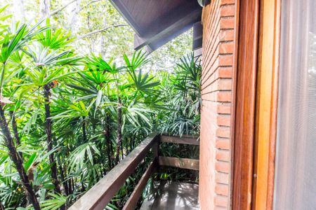 Casa de condomínio à venda com 650m², 5 quartos e 8 vagasVaranda Suíte 2