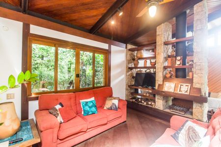 Casa de condomínio à venda com 650m², 5 quartos e 8 vagasSala