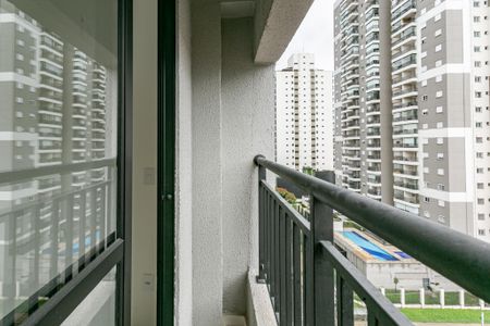 Apartamento para alugar com 34m², 2 quartos e sem vagaVaranda