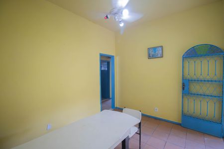 Casa para alugar com 60m², 2 quartos e sem vagaSala