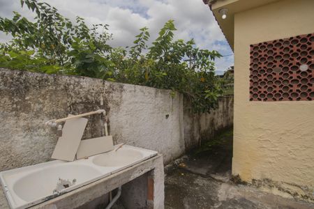 Casa para alugar com 60m², 2 quartos e sem vagaQuintal