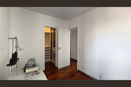 Apartamento à venda com 86m², 3 quartos e 2 vagasQuarto 2