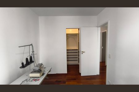 Apartamento à venda com 86m², 3 quartos e 2 vagasQuarto 2