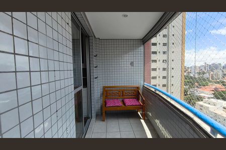 Apartamento à venda com 86m², 3 quartos e 2 vagasVaranda