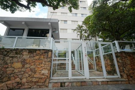 Apartamento à venda com 100m², 3 quartos e 1 vagaFachada