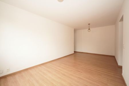 Apartamento à venda com 100m², 3 quartos e 1 vagaSala