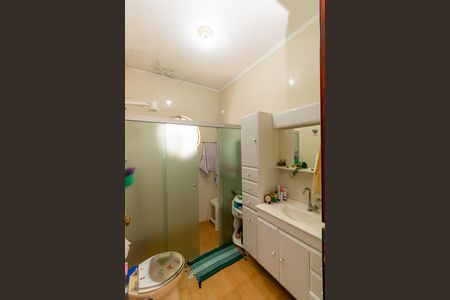 Casa à venda com 86m², 2 quartos e 2 vagasBanheiro