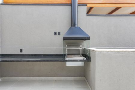 Casa à venda com 205m², 4 quartos e 2 vagas Casa à venda com 205m², 4 quartos e 2 vagasVaranda gourmet