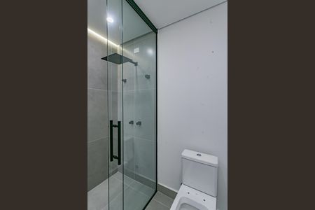 Casa à venda com 205m², 4 quartos e 2 vagas Casa à venda com 205m², 4 quartos e 2 vagasBanheiro da Suíte 3