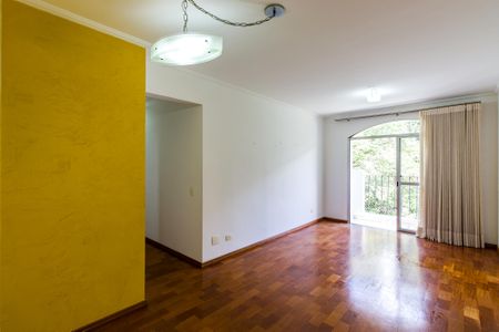 Apartamento para alugar com 3 quartos, 75m² em Vila Suzana, São Paulo