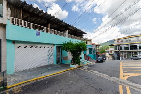 Casa para alugar com 150m², 2 quartos e sem vagaFachada