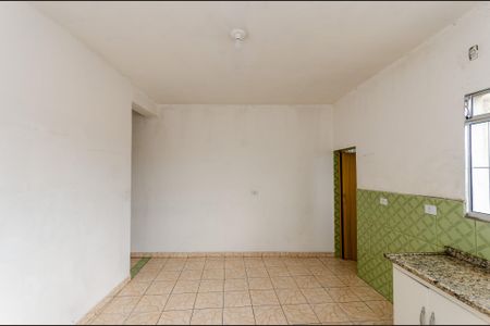 Casa para alugar com 150m², 2 quartos e sem vagaCozinha