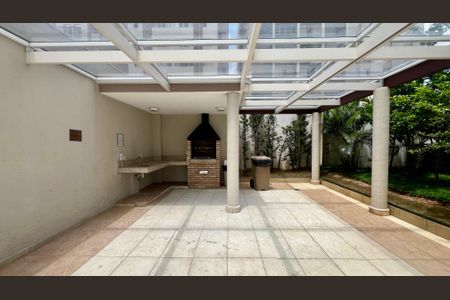 Apartamento à venda com 108m², 2 quartos e 2 vagasÁrea comum - Churrasqueira