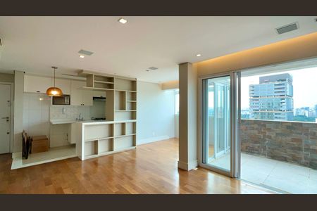 Apartamento à venda com 108m², 2 quartos e 2 vagasSala