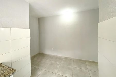 Sala de casa para alugar com 1 quarto, 50m² em Pedro Ii, Belo Horizonte