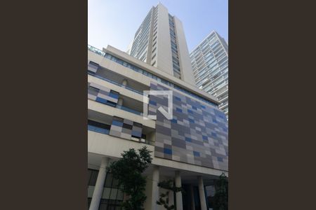 Apartamento à venda com 42m², 1 quarto e 1 vagaFachada