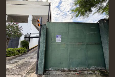 Casa para alugar com 225m², 3 quartos e 5 vagasPlaca