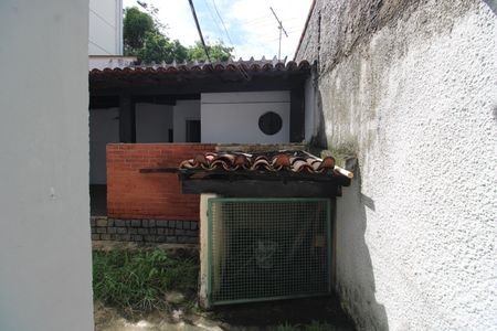 Casa para alugar com 225m², 3 quartos e 5 vagasQuintal