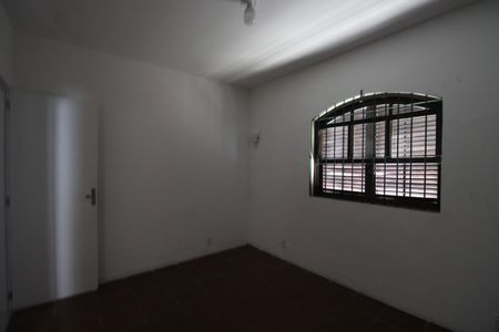 Casa para alugar com 225m², 3 quartos e 5 vagasSuíte