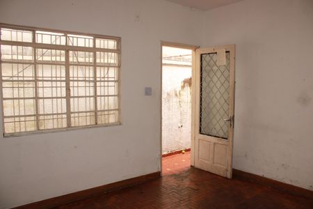Sala de casa para alugar com 1 quarto, 150m² em Vila Monumento, São Paulo