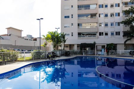 Apartamento à venda com 75m², 2 quartos e 2 vagasÁrea comum - Piscina