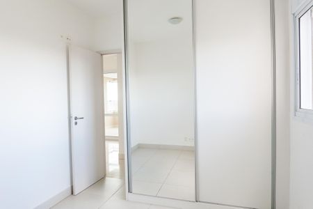 Apartamento à venda com 75m², 2 quartos e 2 vagasquarto 1