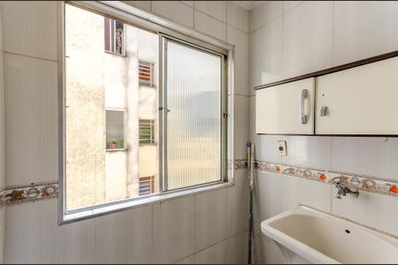Apartamento para alugar com 70m², 2 quartos e 1 vagaÁrea de Serviço