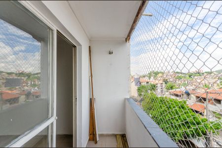 Apartamento para alugar com 70m², 2 quartos e 1 vagaSala - Sacada