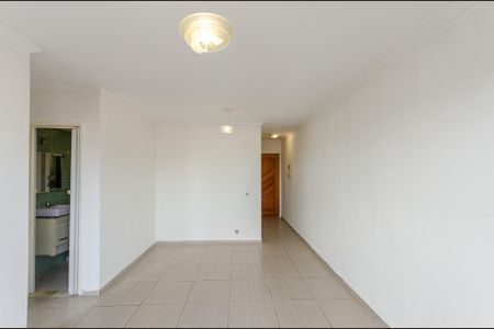 Apartamento para alugar com 70m², 2 quartos e 1 vagaSala