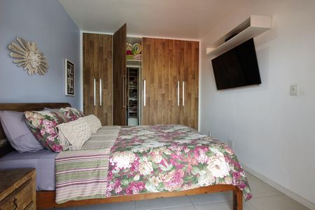 Casa de condomínio para alugar com 306m², 3 quartos e 2 vagasQuarto 1 - Suíte