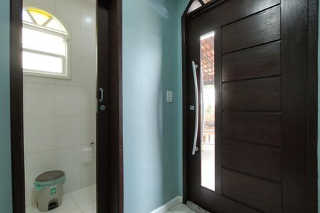 Casa de condomínio para alugar com 306m², 3 quartos e 2 vagasHall