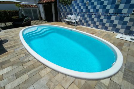 Casa de condomínio para alugar com 306m², 3 quartos e 2 vagasPiscina