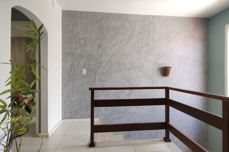 Casa de condomínio para alugar com 306m², 3 quartos e 2 vagasSala 2