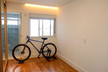 Apartamento à venda com 254m², 4 quartos e 4 vagasQuarto 3 - Suíte