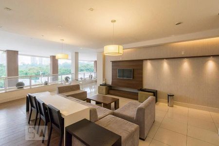 Apartamento à venda com 254m², 4 quartos e 4 vagasÁrea comum - Salão de festas