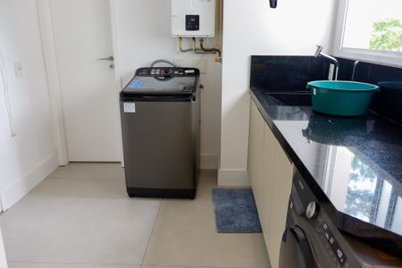 Apartamento à venda com 254m², 4 quartos e 4 vagasLavanderia