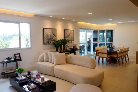 Apartamento à venda com 254m², 4 quartos e 4 vagassala