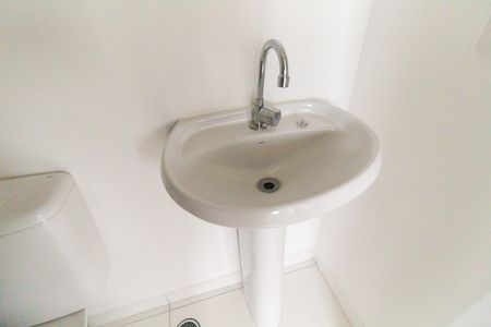 Apartamento para alugar com 33m², 2 quartos e sem vagaBanheiro