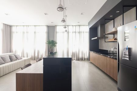 Studio à venda com 27m², 1 quarto e sem vaga Studio à venda com 27m², 1 quarto e sem vagaÁrea Comum - Salão de Festas