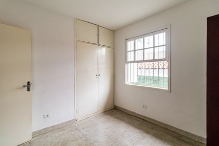 Casa para alugar com 400m², 4 quartos e 5 vagas Casa para alugar com 400m², 4 quartos e 5 vagasQuarto 03