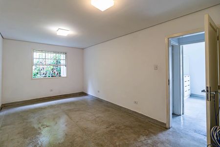 Casa para alugar com 400m², 4 quartos e 5 vagas Casa para alugar com 400m², 4 quartos e 5 vagasSuite