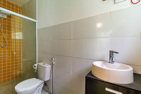 Casa para alugar com 400m², 4 quartos e 5 vagas Casa para alugar com 400m², 4 quartos e 5 vagasSuite - Banheiro