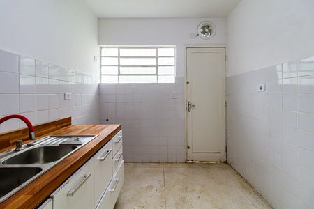 Casa para alugar com 400m², 4 quartos e 5 vagas Casa para alugar com 400m², 4 quartos e 5 vagasCozinha