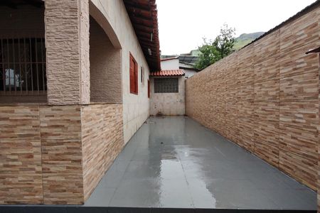 Casa à venda com 120m², 2 quartos e 1 vaga Casa à venda com 120m², 2 quartos e 1 vagaQuintal