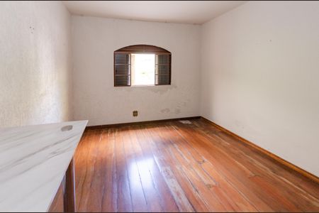 Casa para alugar com 360m², 5 quartos e 2 vagasQuarto 2